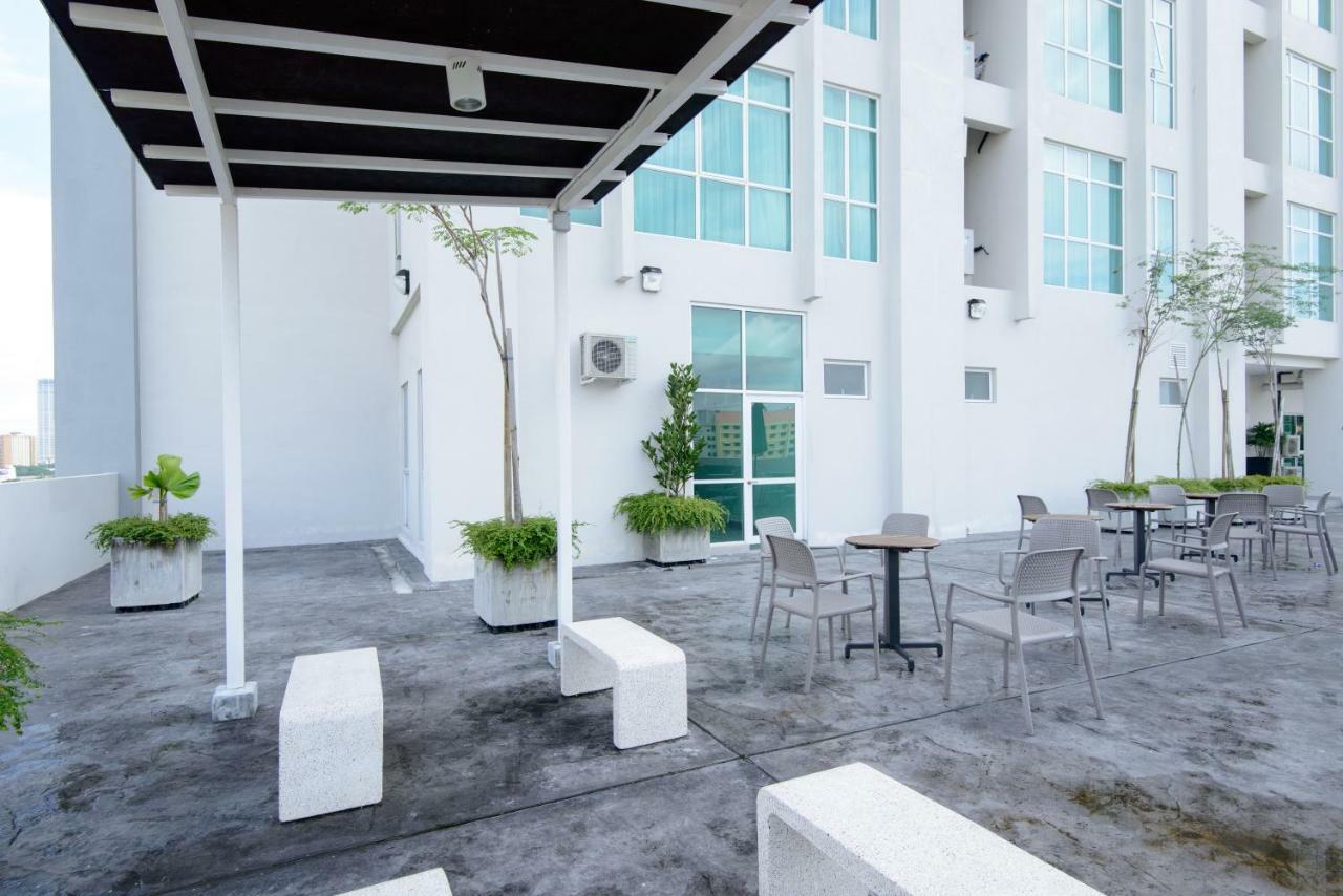 Straits Garden Suites, Apartment George Town