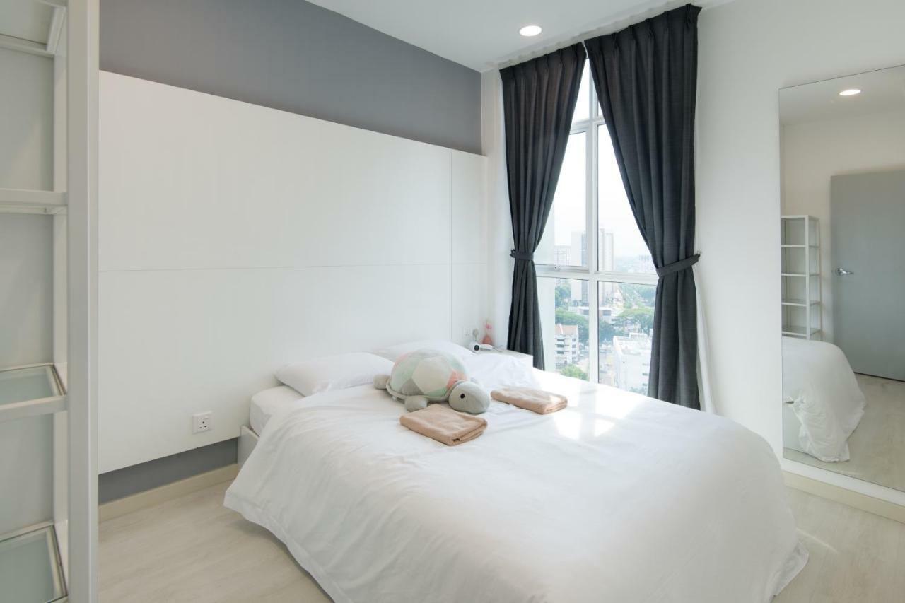 Straits Garden Suites, *